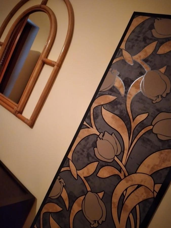 Отель La Casa Degli Oleandri Рим Экстерьер фото